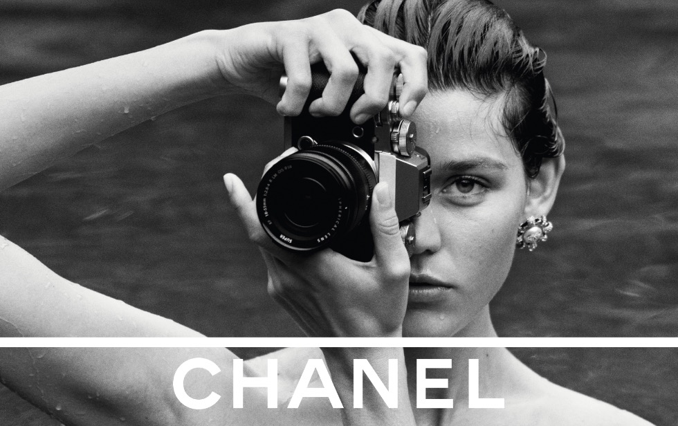Chanel представили тизер коллекции весна-лето 2022