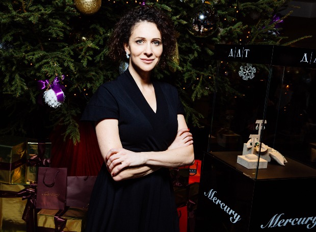 Благотворительный сочельник с участием Ксении Раппопорт прошел в «Кемпински Мойка 22»