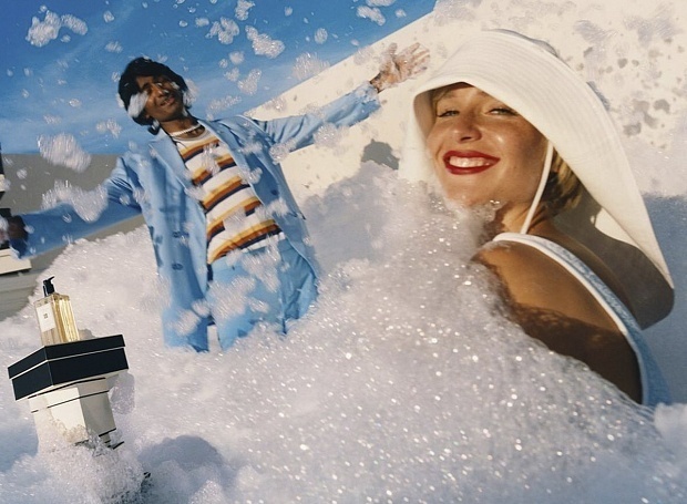 Увлажняет кожу и успокаивает нервы: пена, масло и другие средства для ванны