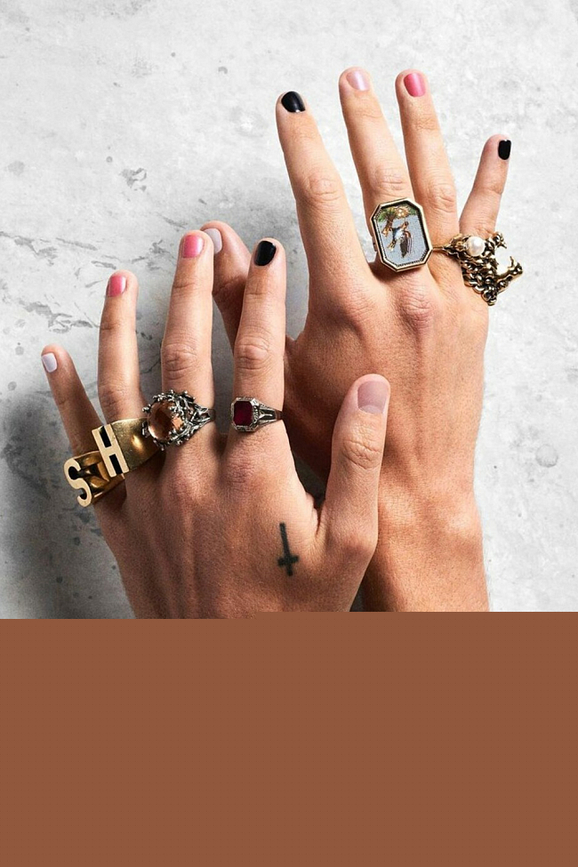 Тренды в маникюре 2022 года (фото: @harrystyles) фото № 9