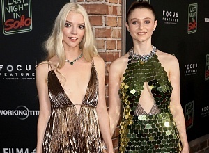 Аня Тейлор-Джой, Адриана Лима и другие звезды на премьере фильма «Прошлой ночью в Сохо»