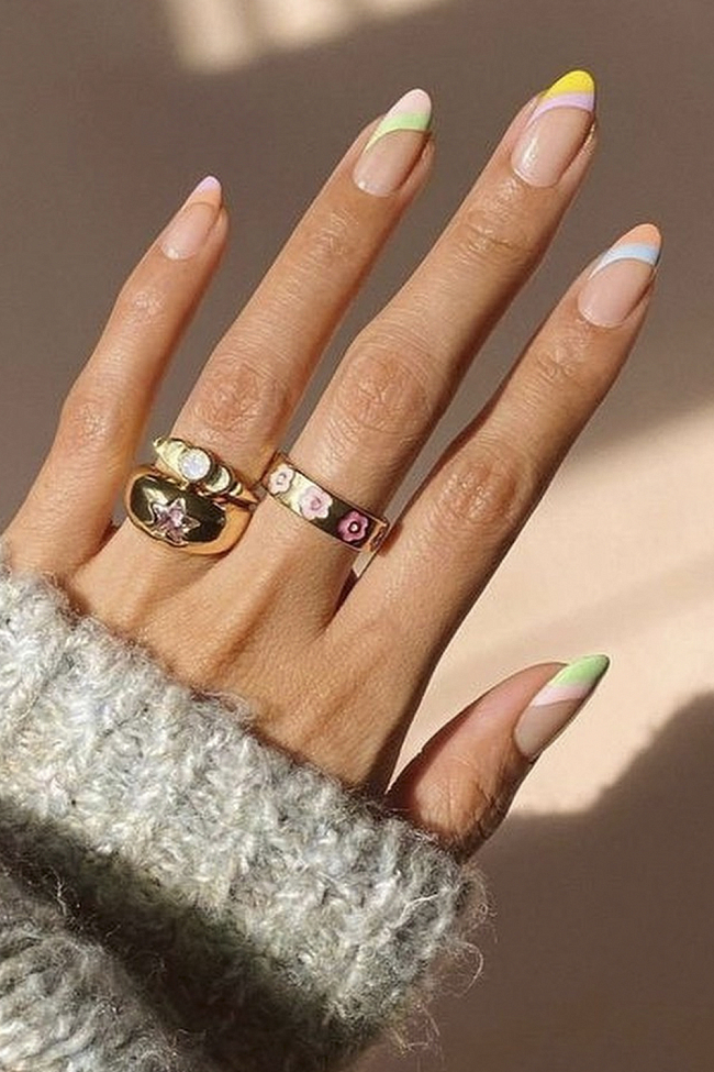 Тренды в маникюре 2022 года (фото: @social.laundry) фото № 13