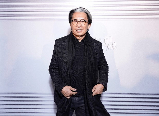 На аукционе продадут коллекцию арт-объектов и мебели Кензо Такада