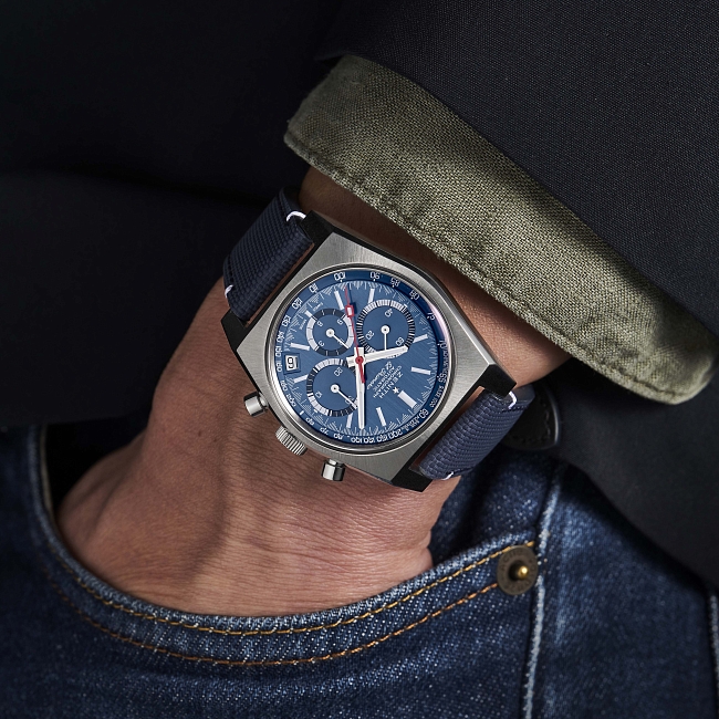 Zenith Chronomaster Revival A3818 Airweight Cover Girl фото № 1