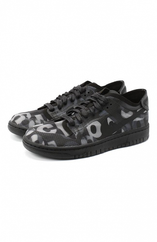 Кроссовки из коллаборации Comme des Garcons x Nike Dunk Low