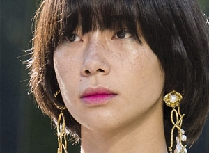 Размазанне губы — самый модный тренд в макияже 2022 года