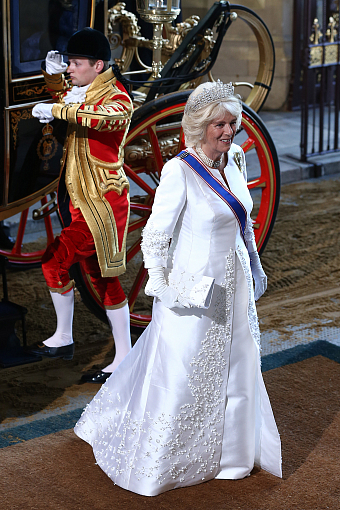 Королевские драгоценности: любимая тиара леди Камиллы Паркер-Боулз фото № 1