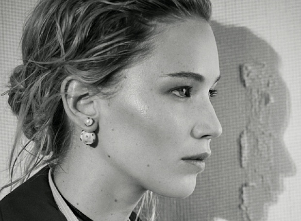Дженнифер Лоуренс в новой фотосессии Dior
