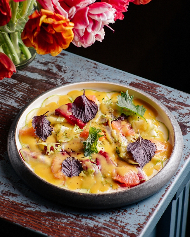 Слайсы свеклы, цуккини и цветной капусты. Фото: Cafe Claret фото № 9