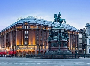 Арт-ход: отель «Астория» объявил конкурс среди художников