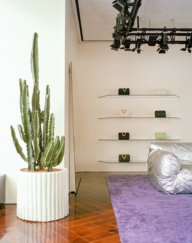 Бутик Bottega Veneta в «Барвихе Luxury Village» фото № 4