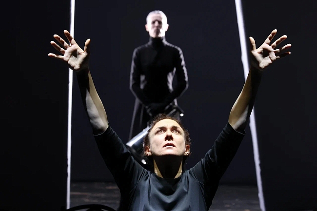 Сцена из ремастера спектакля «Что делать» в БДТ фото № 5