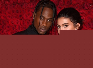 It's a boy: Кайли Дженнер стала мамой во второй раз