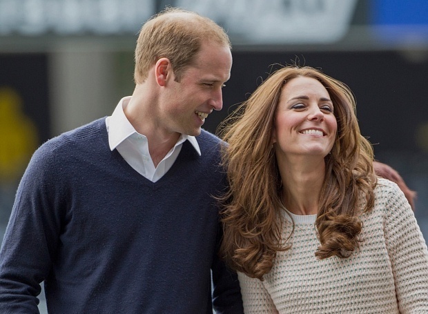 Никаких прикосновений: Кейт Миддлтон отстранилась от принца Уильяма